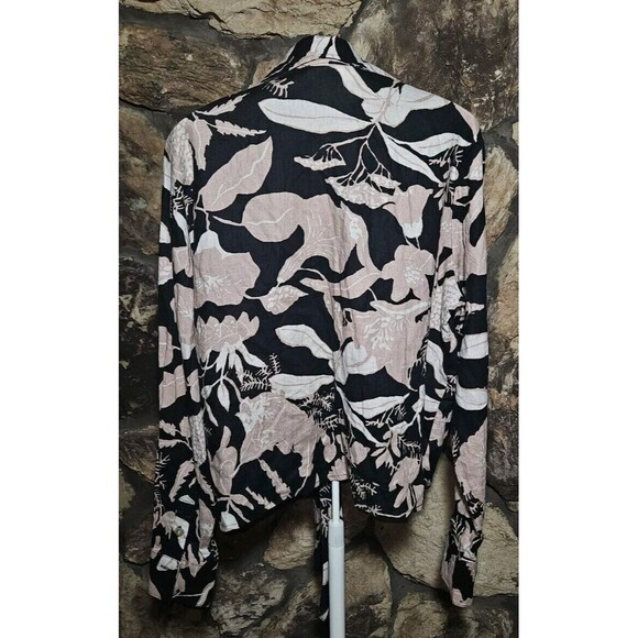 Panama Jack Womens Black Linen Blend Hawaiian Floral Print Blouse Size Medium - Picture 3 of 7